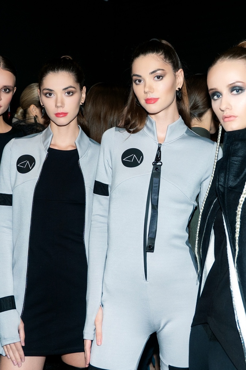 ������� ������ Angulo