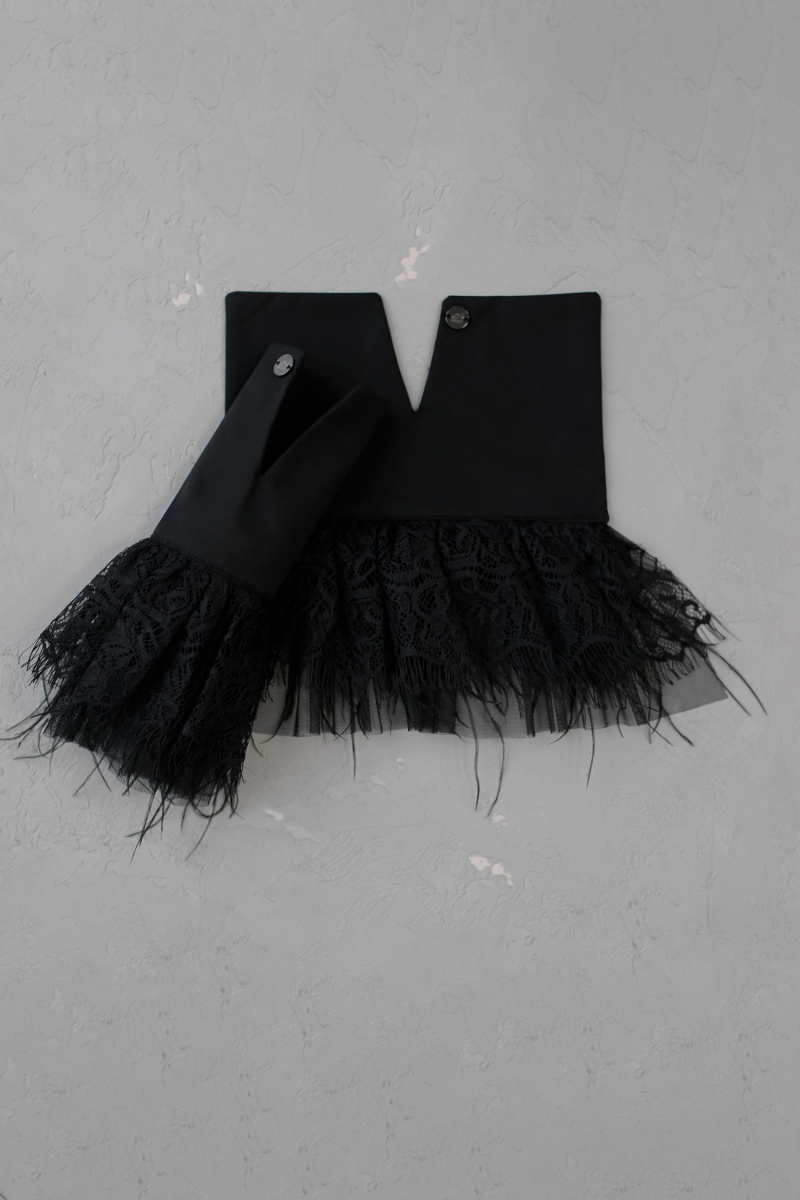 ������� Rebel Black Swan