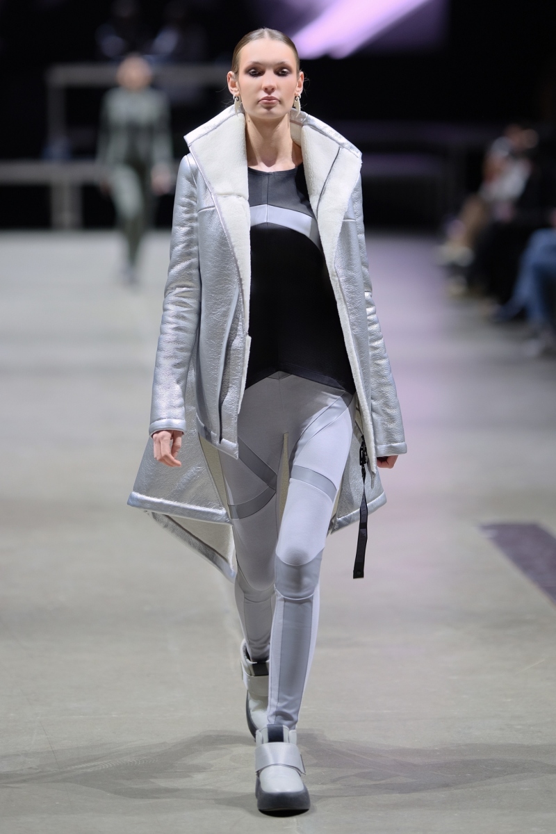 ������� Antares Silver