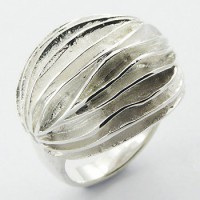 Серебряное кольцо «Сэмия»