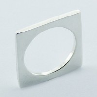 Серебряное кольцо Qubo
