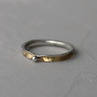 Серебряное кольцо с позолотой Unic