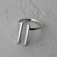 Серебряное кольцо Olymp