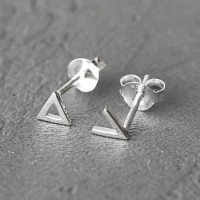 Серебряные серьги Modern Triangle
