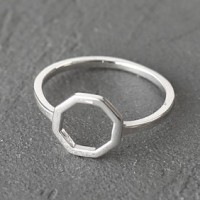 Серебряное кольцо с октагоном