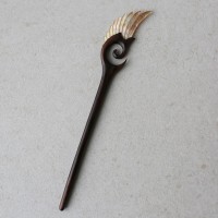 Шпилька для волос из дерева с перламутром
