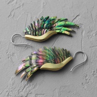 Серьги-крылья из раковины пауа