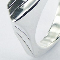 Серебряное кольцо «Прая»