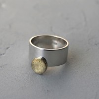 Серебряное кольцо с латунной вставкой Circle